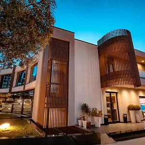 Miramare Hotell